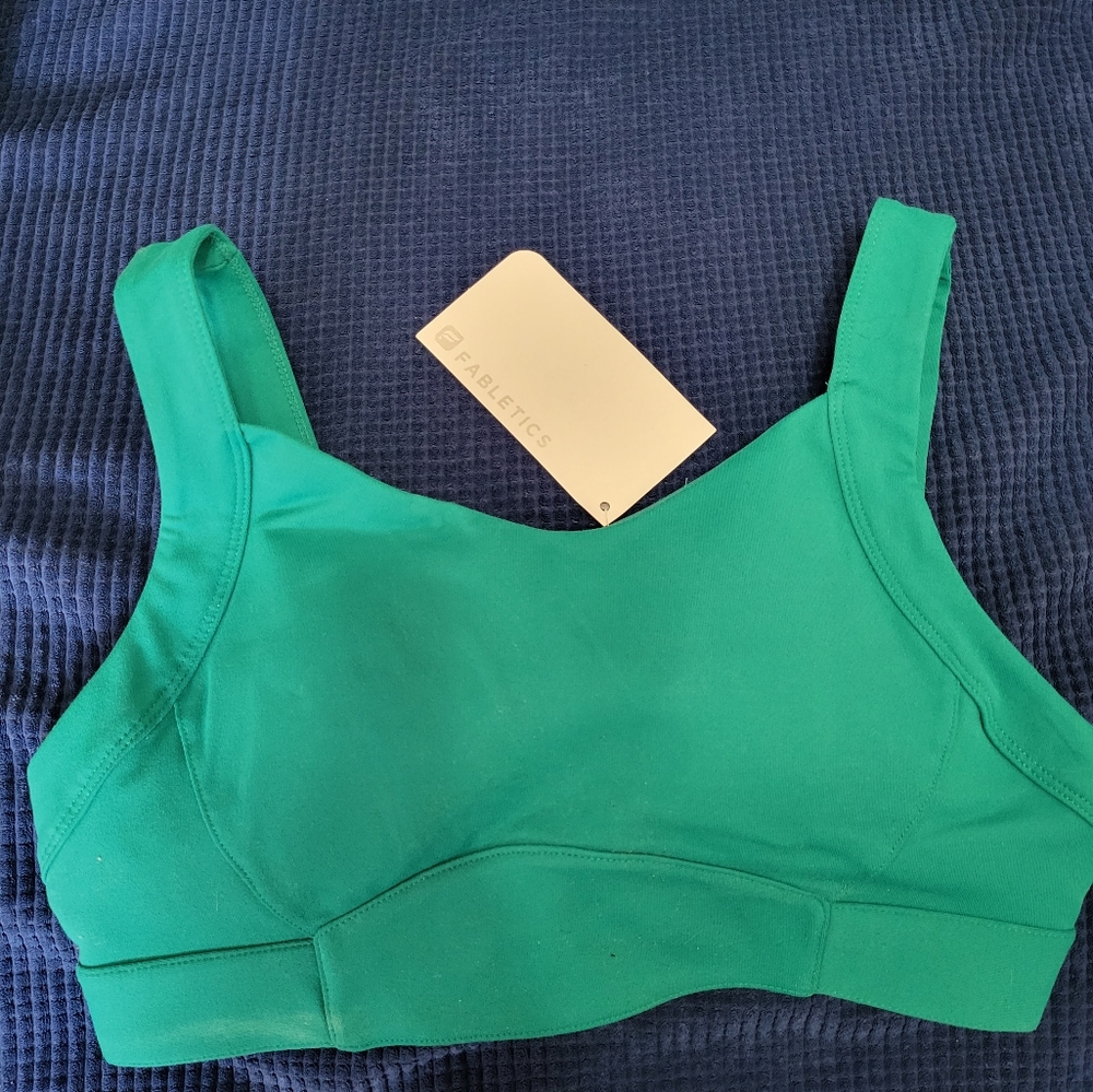 Sports bra
